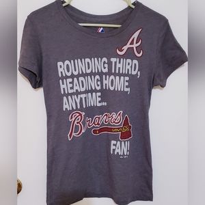 Atlanta Braves Fan Gray Fitted T-shirt Size Medium